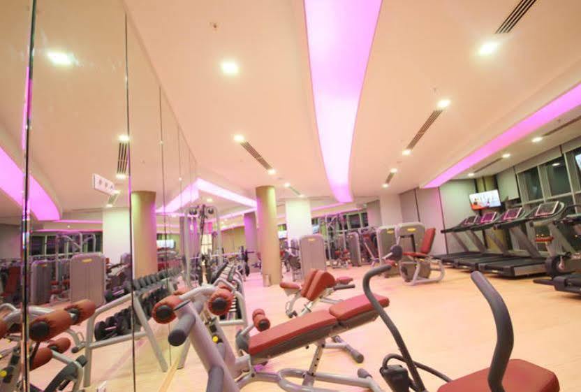 Titanic Hotel & Spa Sulaymaniyah Bagian luar foto The gym at the hotel
